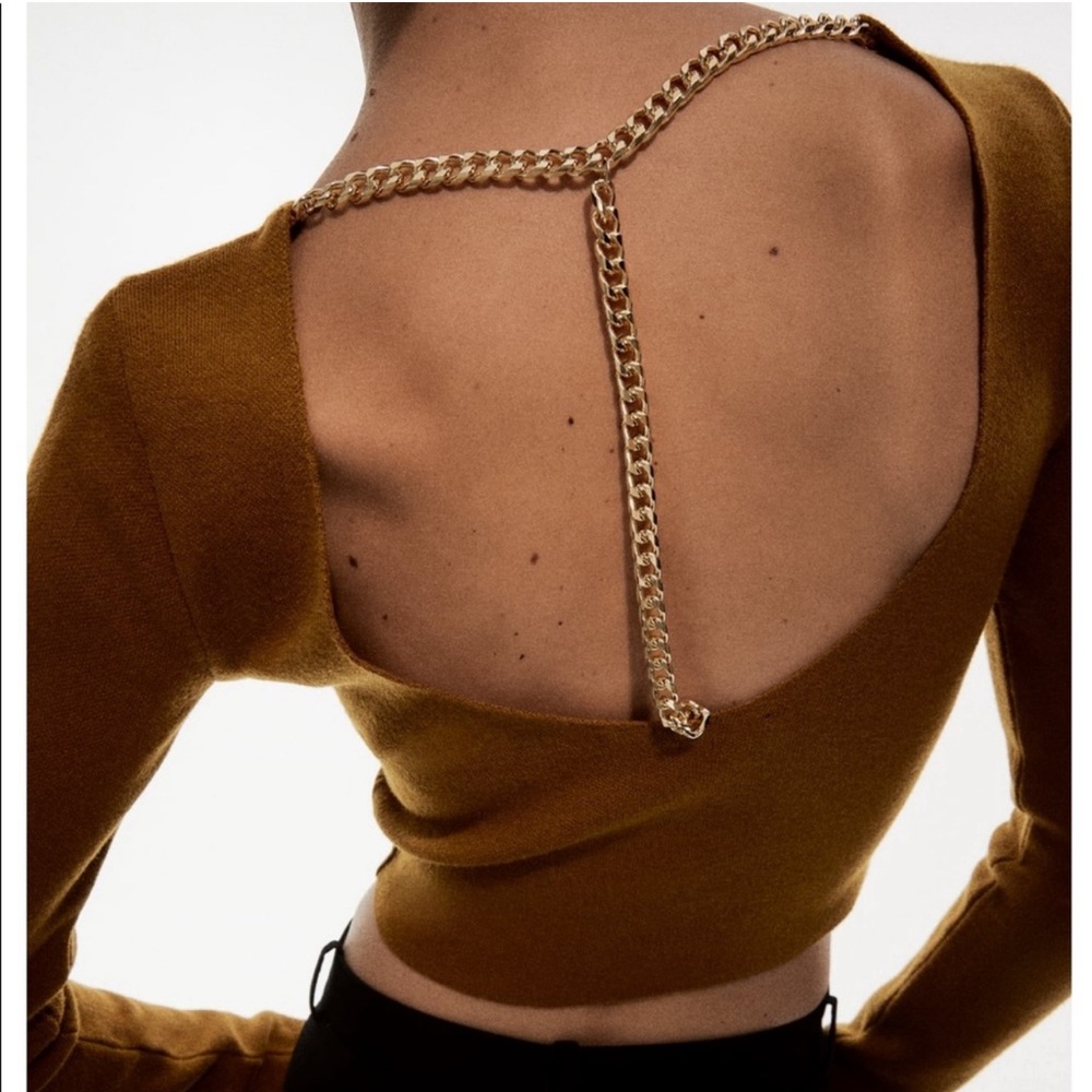 ZARA KNIT TOP WITH CHAINS detail, SIZE S